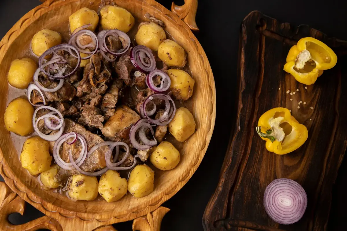 How the Cuisine of a Land of Steppes and Nomads Works